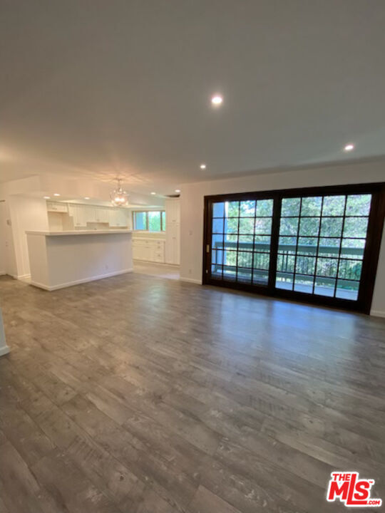 Building Photo - 4738 Park Granada