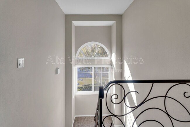 Building Photo - 7960 Mission Vista Dr