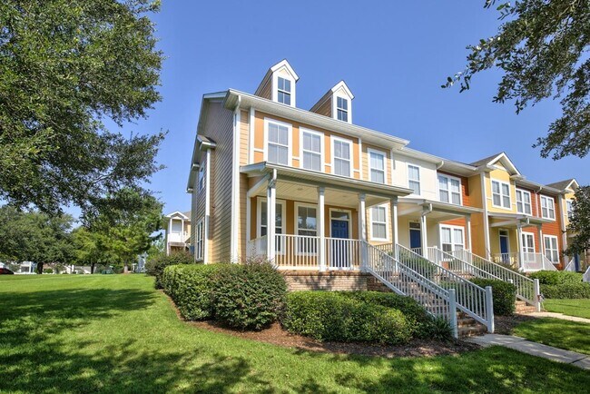 Primary Photo - 4150 Four Oaks Blvd