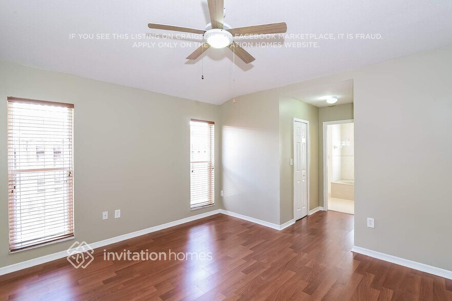 Building Photo - 14872 SW 176th St
