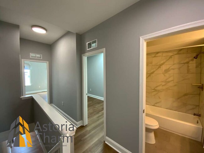 Building Photo - End Unit 3 Bedroom + Den with Backyard and Semi Finished Basement