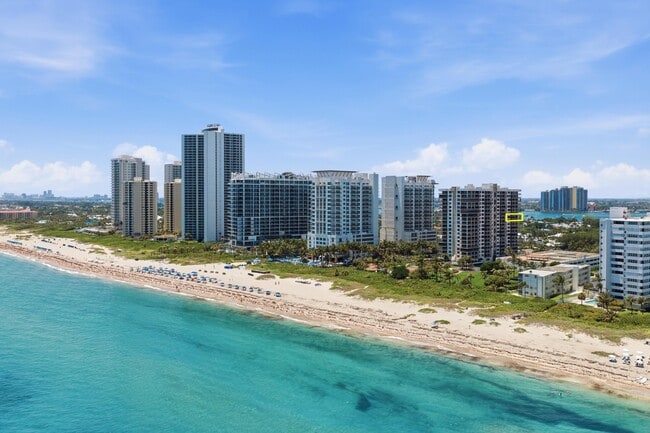 Building Photo - 3400 N Ocean Dr