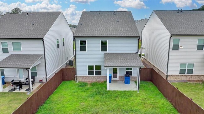 Building Photo - 3230 Westgate Park Dr