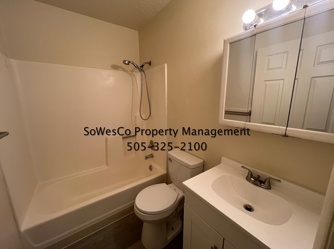Building Photo - Newer flooring & Paint; 2 Bedroom 1.5 Bath...