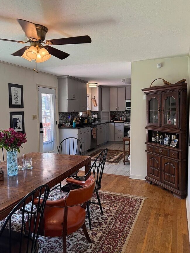 Building Photo - West Asheville Home with Private Fenced Yard & Spacious Layout