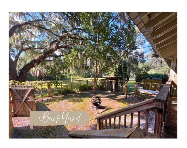 Building Photo - 208 Bartlett St