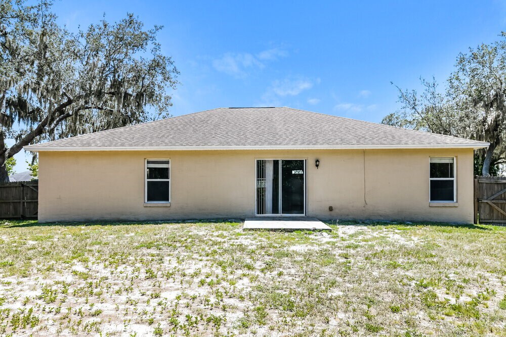 Building Photo - 1512 Lake Thomas Loop