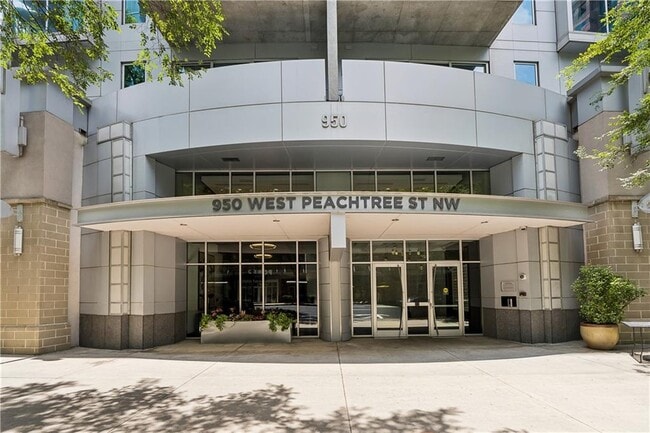 Building Photo - 950 W Peachtree St NW