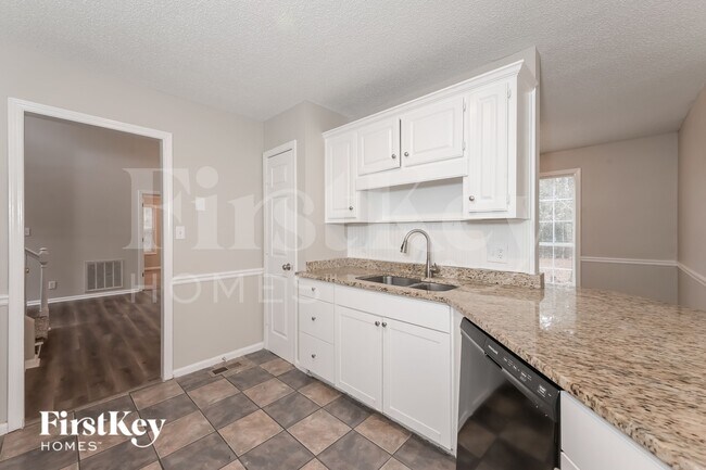 Building Photo - 412 Nicole Ct