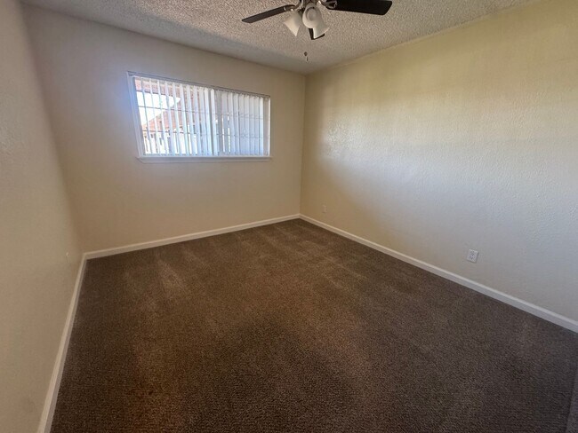 Building Photo - Welcome to SkyView Villa & Somerset Apartm...
