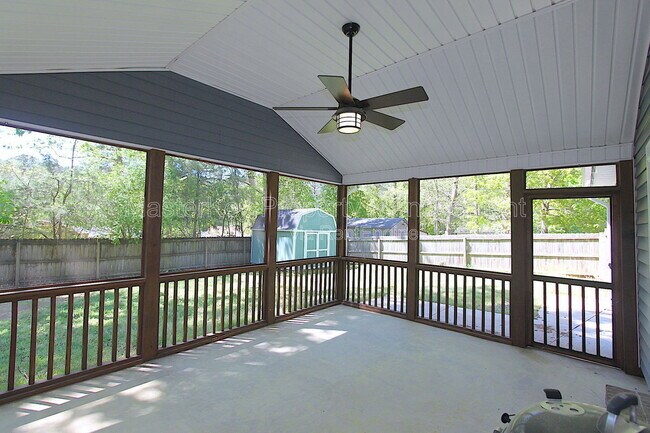 Building Photo - 1610 Burnley Dr
