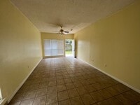 Building Photo - Must see 2 Bedroom Duplex off Brightside Dr. Close to LSU