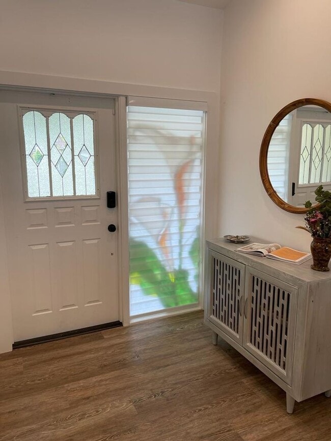 Building Photo - 7360 San Sebastian Dr