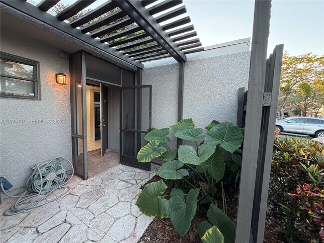 Building Photo - 11336 NW 16th St