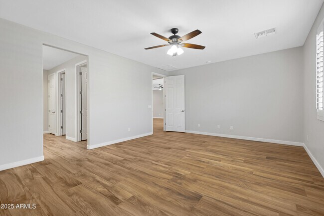 Building Photo - 16658 W Mescal St