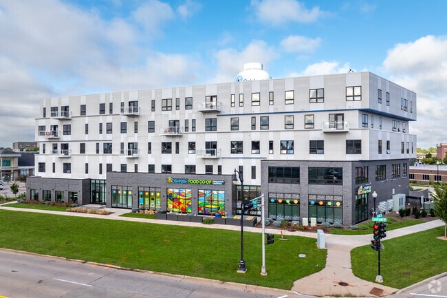 Building Photo - Brio Building