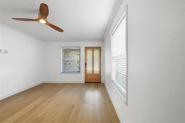 Building Photo - 402 Vicki St