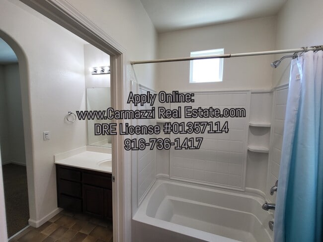 Building Photo - 3211 Tice Creek Way