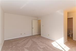 Building Photo - 2236 Rome Dr