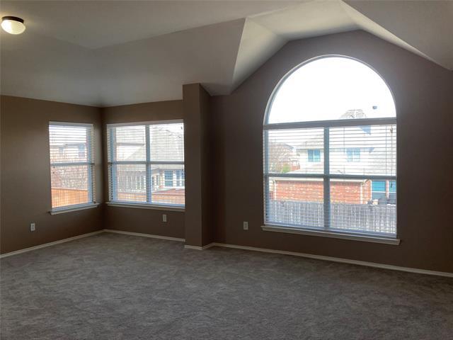 Building Photo - 615 Lone Ridge Way