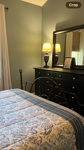 Building Photo - 4241 Hibiscus Dr