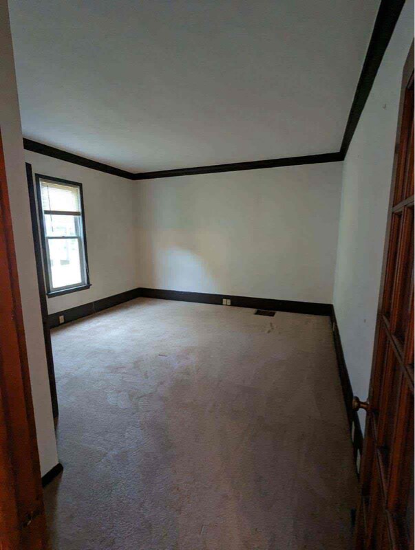 Building Photo - 1334 Otter Ave