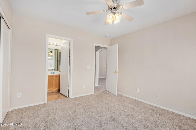 Building Photo - 22813 W Gardenia Dr