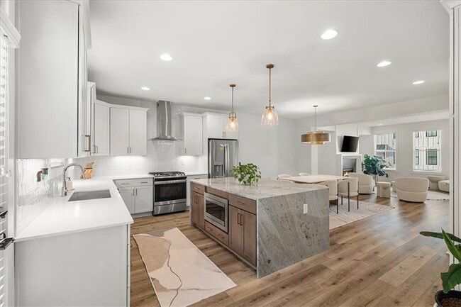 Building Photo - 5862 Westin Rd