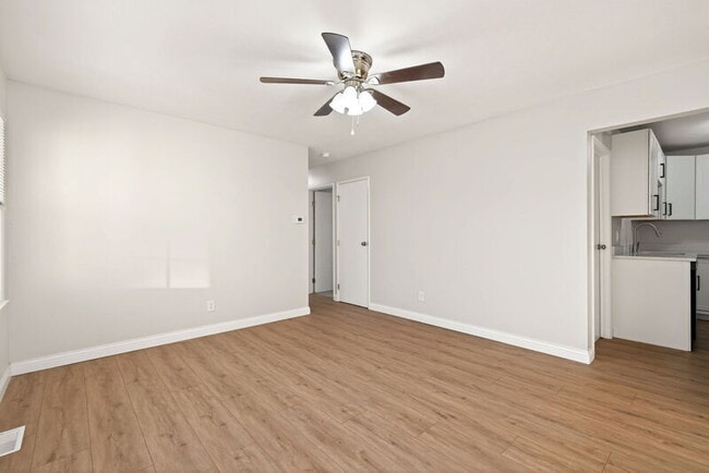 Building Photo - 268 Bedford Ave