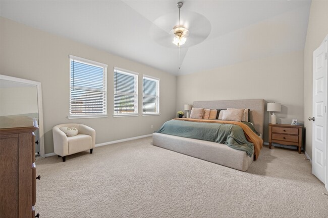 Building Photo - 32226 Cedar Crst Dr