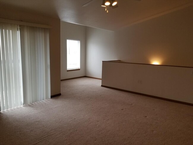 Building Photo - 106 Marks Way New Lisbon, WI 53950