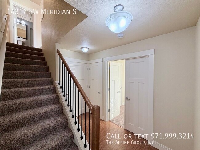 Building Photo - 14317 SW Meridian St