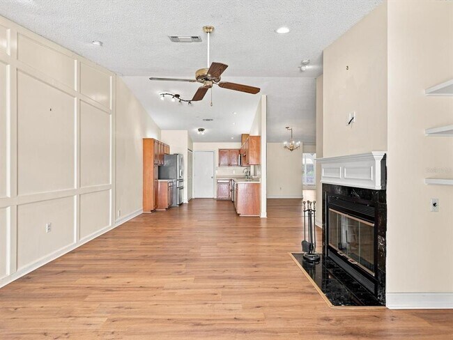 Building Photo - 5381 Kelly Dr