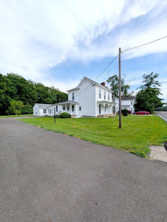 Building Photo - 6132 Reily Millville Rd
