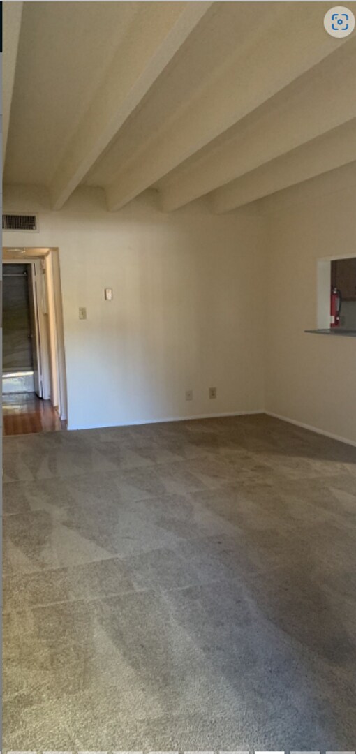 Building Photo - Beautiful 1 Bedroom Condominium!