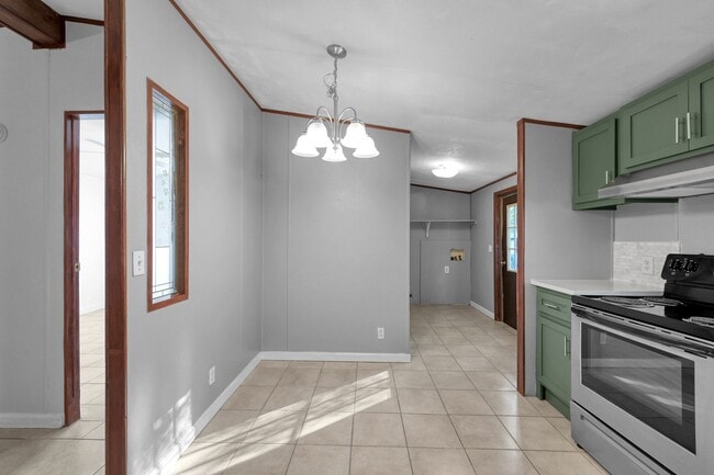 Building Photo - 14287 Forest Cir