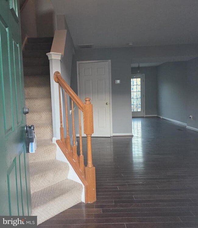 Building Photo - 12977 Abner Ave