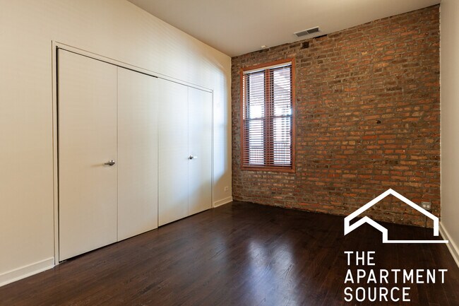 Building Photo - 1330 W Madison St