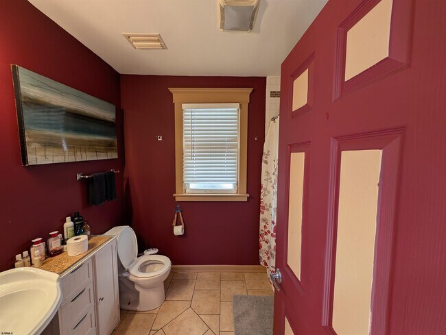 Building Photo - 450 N Connecticut Ave