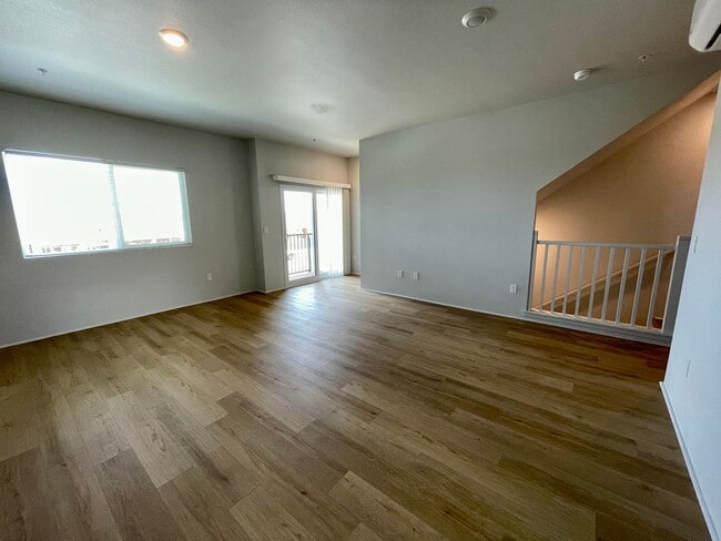 Building Photo - 2 Bedroom Townhome Available in BRAND NEW ...