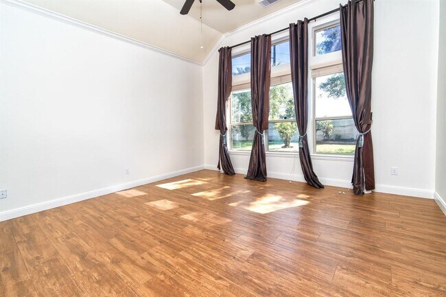 Building Photo - 20410 Lemon Blossom Cir