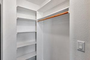 Building Photo - 7531 Edinburgh Way