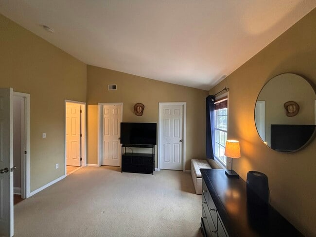 Building Photo - 1459 Mohr Cir