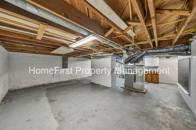 Building Photo - 122 Leimaur Dr