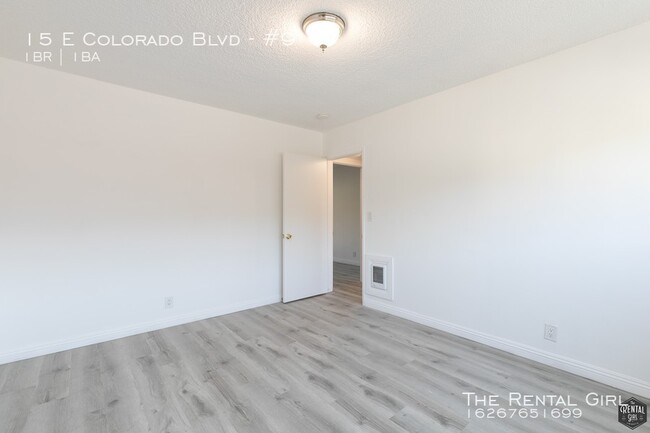 Building Photo - Updated 1 Bed /1 Bath In Arcadia! | Upper ...