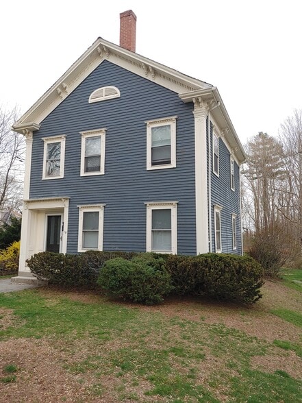 Building Photo - 15 Barstow Ave