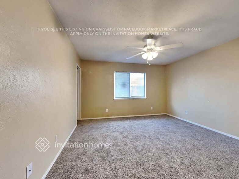 Building Photo - 625 Valley View Dr