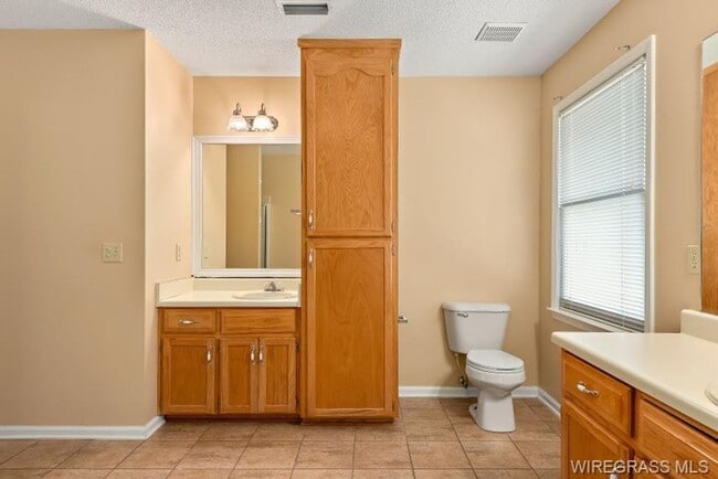Building Photo - 2804 Partridge Ln