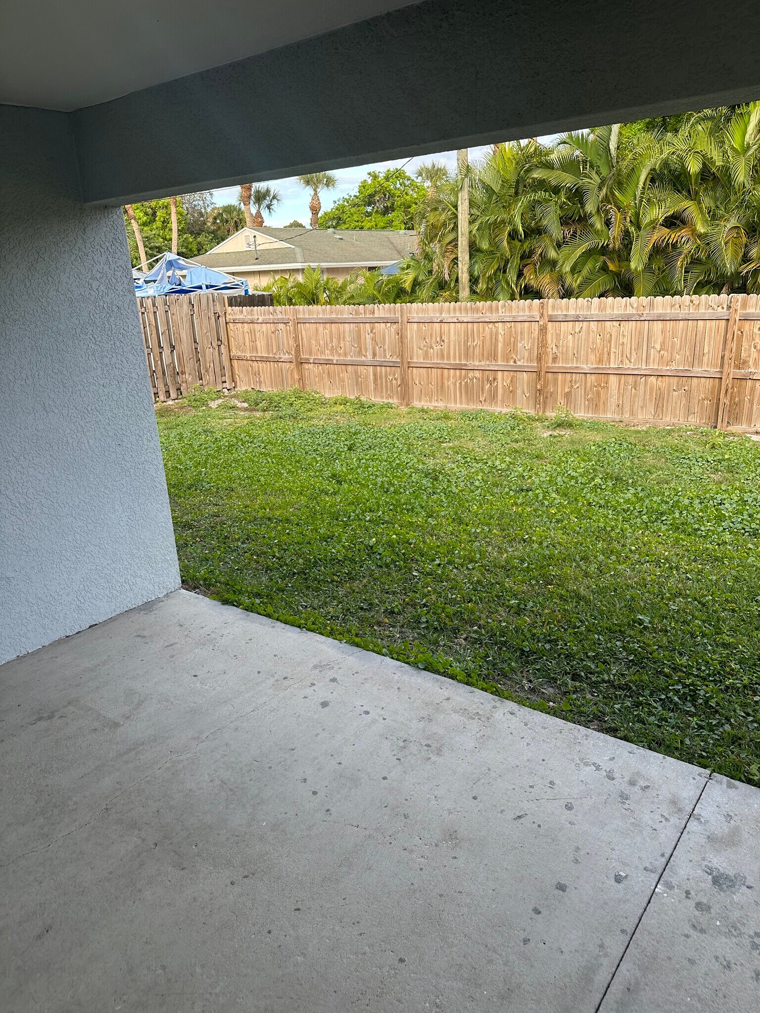 Building Photo - 1216 33rd Ave SW