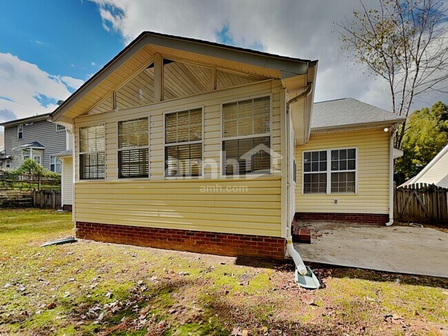 Building Photo - 10239 Stoneykirk Ln